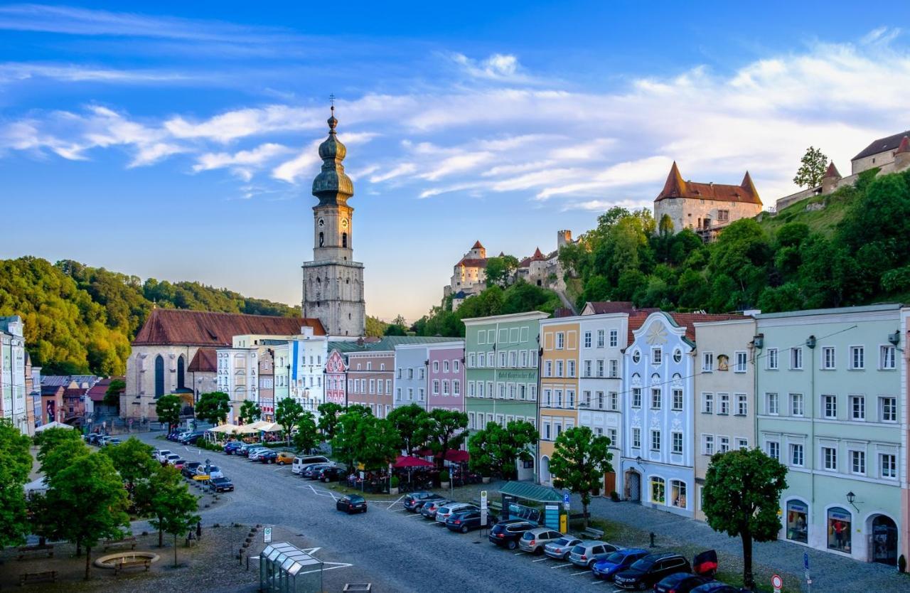 Hotel Post Бургхаузен Экстерьер фото